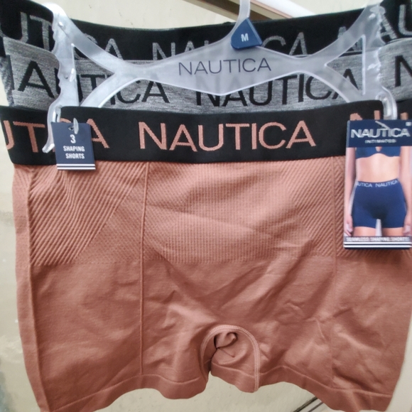 NWT Nautica Intimate 3PK Seamless Shaping Shorts;M Size; Tummy Taming Panel $35. - Picture 7 of 10